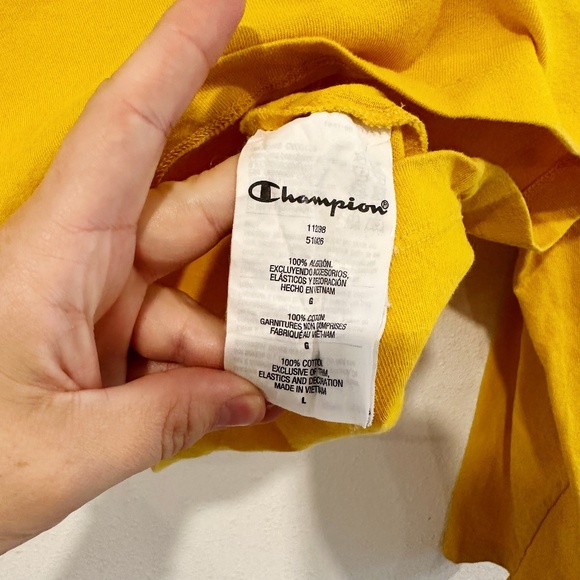 Champion Varsity Gold Long Sleeve Cropped Tee |R6 - Picture 3 of 7